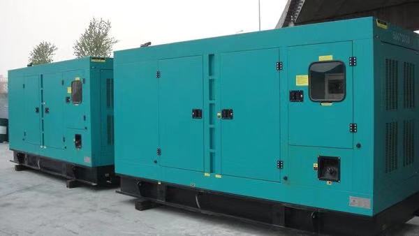 崇左康明斯400kw大型柴油二手发电机组